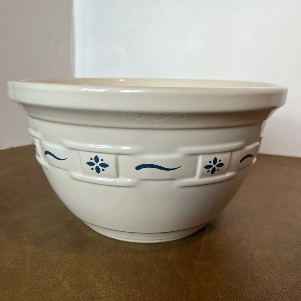 New in Box Longaberger Woven Traditions Pottery 10in Large Mixing Bowl
